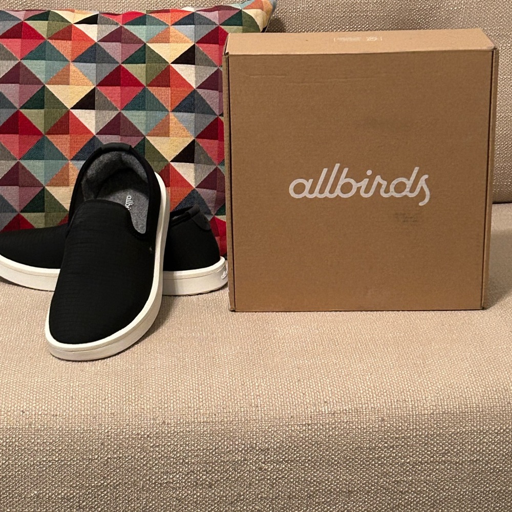 New. Allbirds WoolLounger Woven